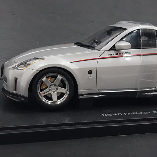 オートアート ニスモモデルカーコレクション フェアレディZ S-tune 1:18 ミニカー